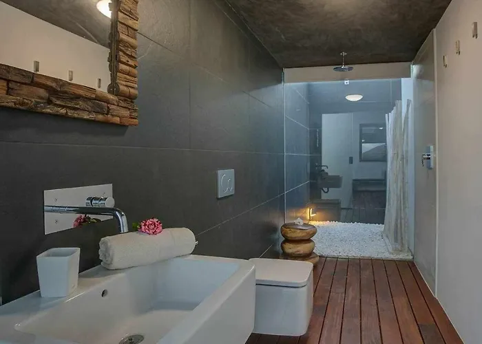 Luxury House Villa *