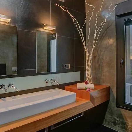 Luxury House فيلة