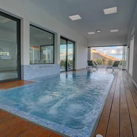 Luxury House * لا أوليفا