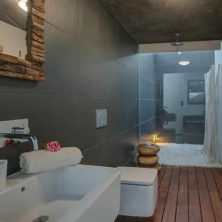 Luxury House فيلة *